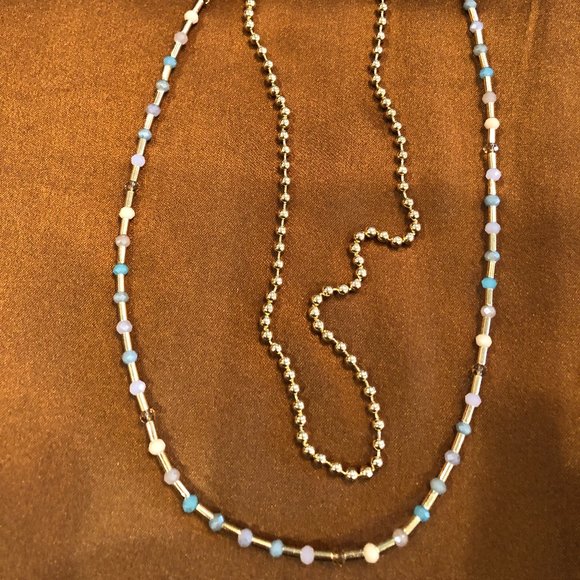 Hudson's Bay Shades of Sea Double-Layer Stone Necklace and Earrings Set. - Picture 2 of 10